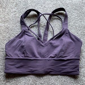 Lululemon pushing limits size 6 sports bra purple